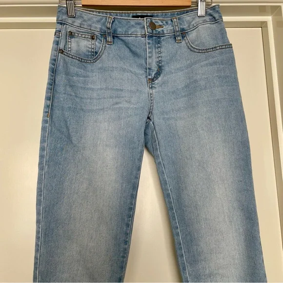 NWOT Sportsgirl Denim cuff Jeans 💙👖
Quality 🫰 - Picture 3 of 7